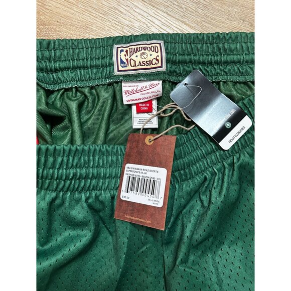 Seattle Supersonics Mitchell & Ness Hardwood Classic Short 95-96 - Mens - Picture 4 of 4